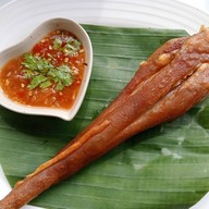 กะเพราโคขุน(พริกแห้ง)