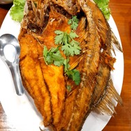 เมนูของร้าน ครัวลงตัว อาหารไทย-อีสาน