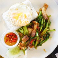 เมนูของร้าน บ้านไม้ปลายเมฆ