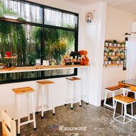 นครหลวง คาเฟ่