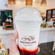 นครหลวง คาเฟ่