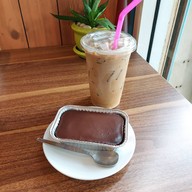 เจนัวส์เบเกอรี่ นวมินทร์ 68