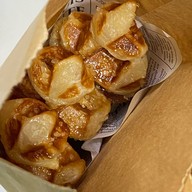 เมนูของร้าน ครอฟเฟิลโฮมมี่ Juny Bake
