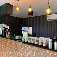 สมใจ specialty coffee บายพาส ชลบุรี