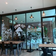 Zugar Hut Cafe ชลบุรี