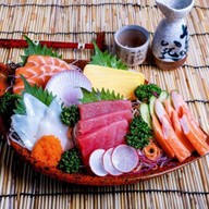 แซลมอน ข้าวด้ง ซูชิ แกงกะหรี่ (โคจิไก)แซลมอน นวมินทร์  111