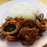 เฮียหมีกะเพราพริกแห้งโบราณ 1