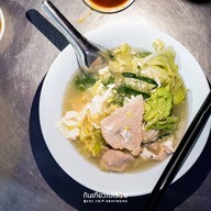 เมนูของร้าน สุกี้ช้างเผือก ประตูช้างเผือก