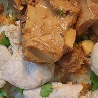 ก๋วยเตี๋ยว โกเด้ง โฮเด้ง หน้า โลตัส เอ็กซ์เพรส ซอย63