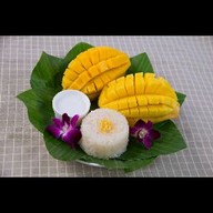 ข้าวเหนียวมะม่วงเจ๊อ้อยรัชดา