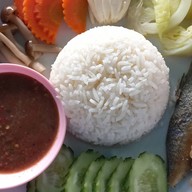 ครัวต้นรัก