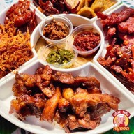 Drive Thru หมูทอด