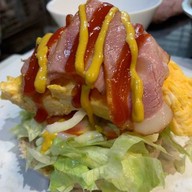 ทานเพลินๆ (กระเพรา หมูกรอบ เบเกอรี่)