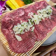 เนื้อล้วนล้วน พัทยา