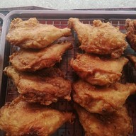ไก่ทอดหาดใหญ่ข้าง7-11บ้านนาเก่า