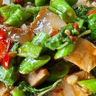 ร้านครัวป้ามุก
