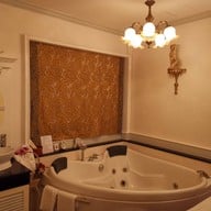 Center Point Massage & Spa สุขุมวิท 24