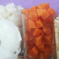 เมื่อวาน ไอติมกะทิสดสาขา1