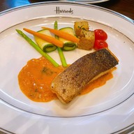 Knightsbridge สยามพารากอน