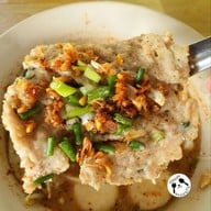 เมนูของร้าน ก๋วยเตี๋ยวหมู สูตรโบราณ ริมคลอง ริมคลองภาษีเจริญศาลเจ้าแม่ทับทิม