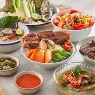 Born to Dine ดินแดง