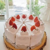 Baan Cake By Nunan สาขาหลัก หลังห้างเซ็นทรัลชลบุรี