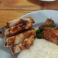 เมนูของร้าน เลือดหมูราชวงศ์
