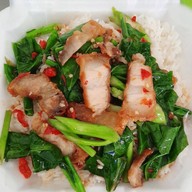 หนึ่งเจริญโภชนา วารินชำราบ