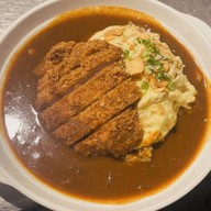 โมโมทาโร่ ข้าวหน้าสไตล์ญี่ปุ่น / momotaro donburi ตลาดซีไซด์ บางแสน