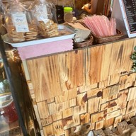 Tanya Cafe ร้านกาแฟนั่งชิวริมถนน304 ข้างร้านใบบัวแกงใต้