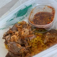 เมนูของร้าน กิน กัน ตาย ตลาดโรงพยาบาลธรรมศาสตร์