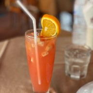 เสวย ป่าตอง