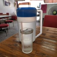 เมนูของร้าน ริว บะหมี่เกี๊ยวกุ้งโคราช ถนนมิตรภาพ