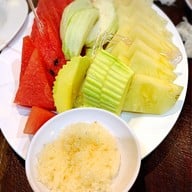 ร้านอาหารต้นหาด