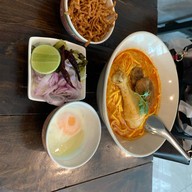 โอโนะ ข้าวซอย สาขา ไร่กล้วย