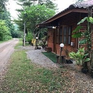 บ้านไร่กนกนวลฟาร์มสเตย์ ที่พักภูผาม่าน