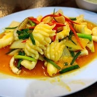 ร้านอาหารต้นหาด