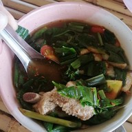 เมนูของร้าน ส้มตำ ซุ้มบ้านสวน บ้านเพ