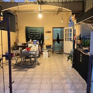 Lab Therapy cafe & spaceกังสดาล -
