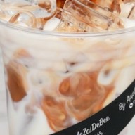 Coffee by AppleZaiDerbee