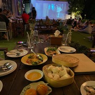 อูเล้งคาเฟ่ แก้วอินทร์