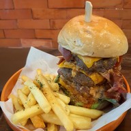 เมนูของร้าน Junker And Bar -