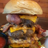 เมนูของร้าน Junker And Bar -