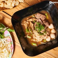 เมนูของร้าน เตี๋ยวเรือ เทียบท่า