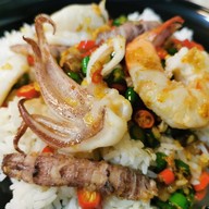 เมนูของร้าน ครัวเจ๊เม้ง พุทธบูชา