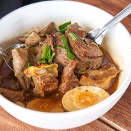 เมนูของร้าน ร้านก๋วยเตี๋ยวตุ๊ก ตุ๊ก 1