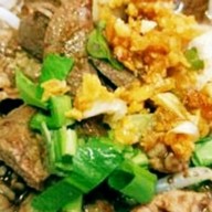 กะเพราไทยแลนด์ อโศก-เพชรบุรีตัดใหม่ (ปากซอยศูนย์วิจัย)