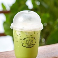 Food or drink of Chom Bueng (Herbal Steamed Rice Noodles)