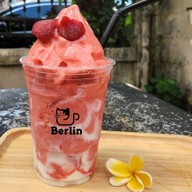 Berlin น้ำผลไม้ปั่น น้ำปั่น นมปั่น