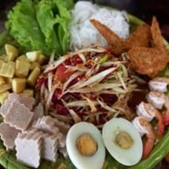 สุดนัวครัวลั่นทุ่ง